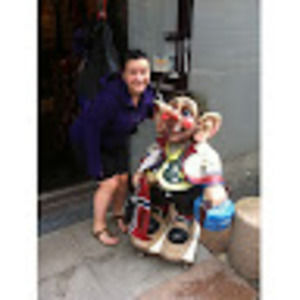 Meet your Posher, Naomi